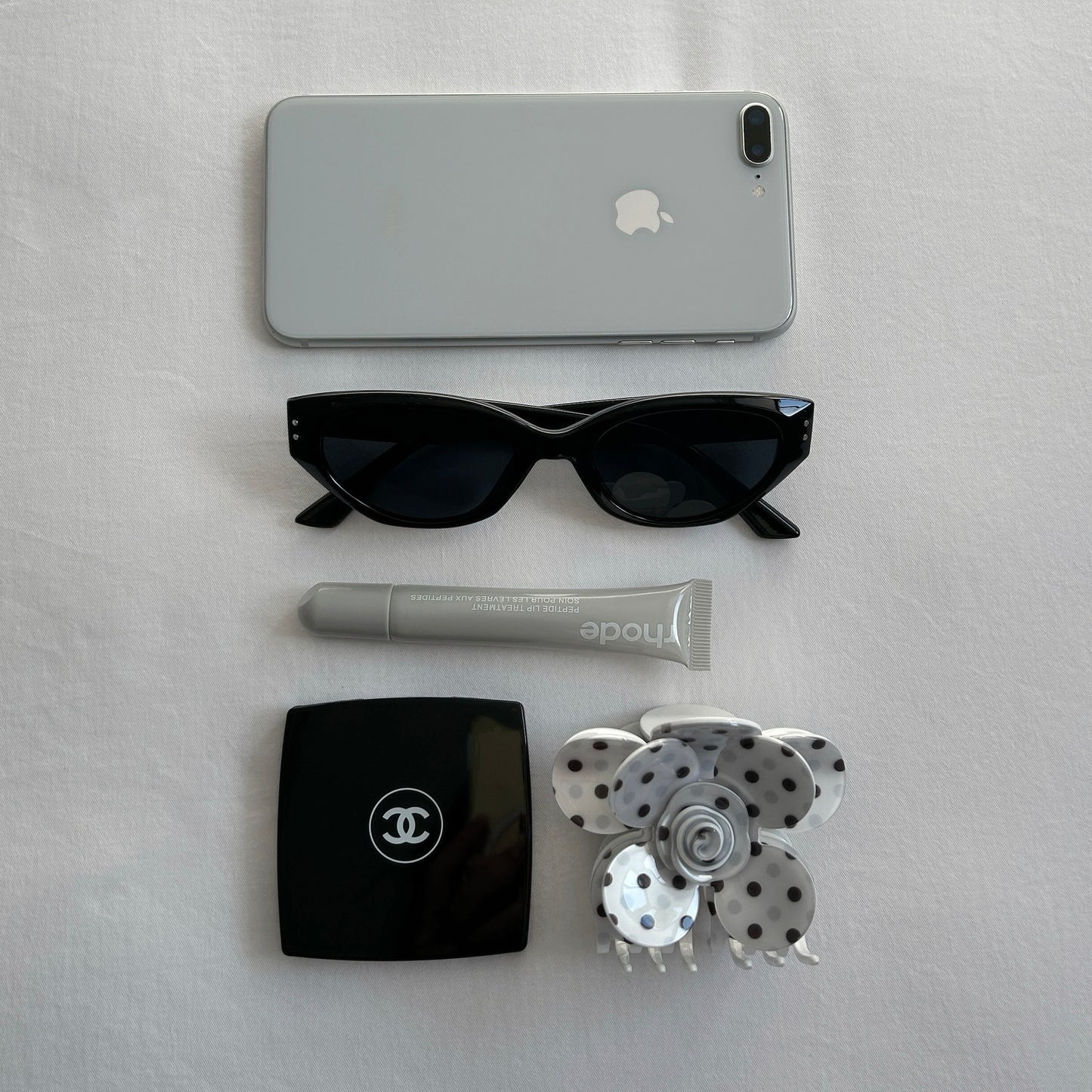 polka-dot-blossom-hair-claw-clip-flat-lay