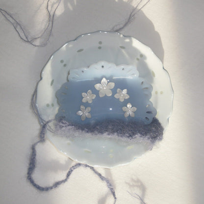 lace-cutout-claw-clip-in-blue